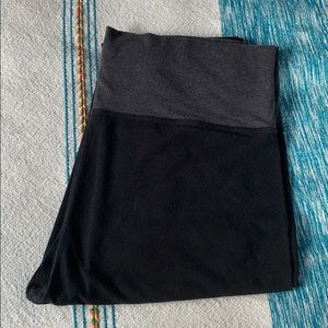 Victoria’s Secret Most Loved Yoga leggings